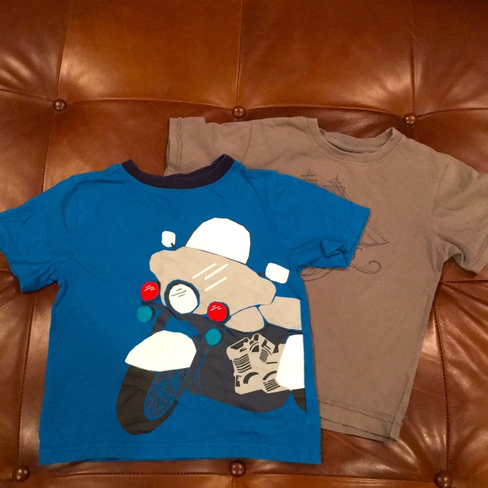Gymboree shirts (2) size 5t